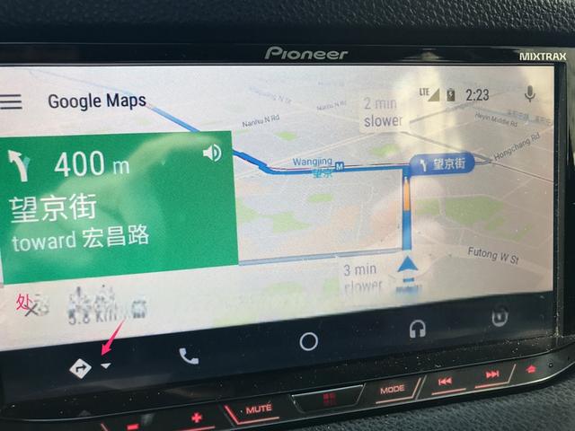 如何评价AndroidAuto在真车上的表现，和CarPlay相比有何优势或缺陷？-