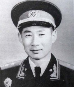 ​他是红二方面军猛将，1955年授衔时，被提拔为开国中将