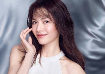 ​“钟楚曦打Angelababy”传言网络发酵，杨颖主动证明钟楚曦清白