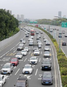 ​预计至元宵节各地自驾返程车流将保持高位