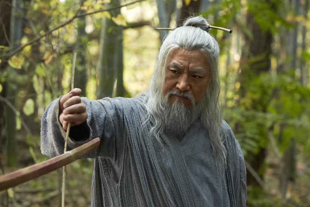 韩国影坛老戏骨李璟荣