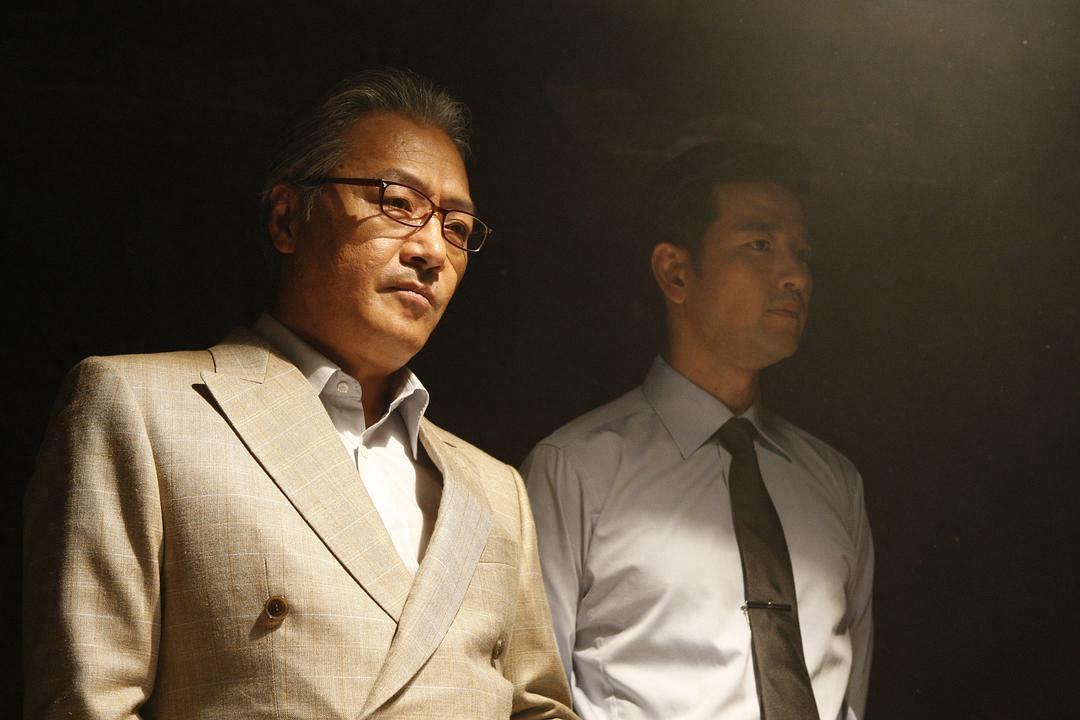 韩国影坛老戏骨李璟荣