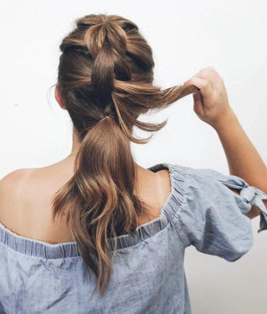 夏季清爽灯笼马尾辫扎发图解