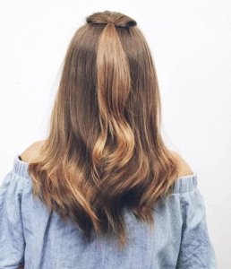 ​夏季清爽灯笼马尾辫扎发图解