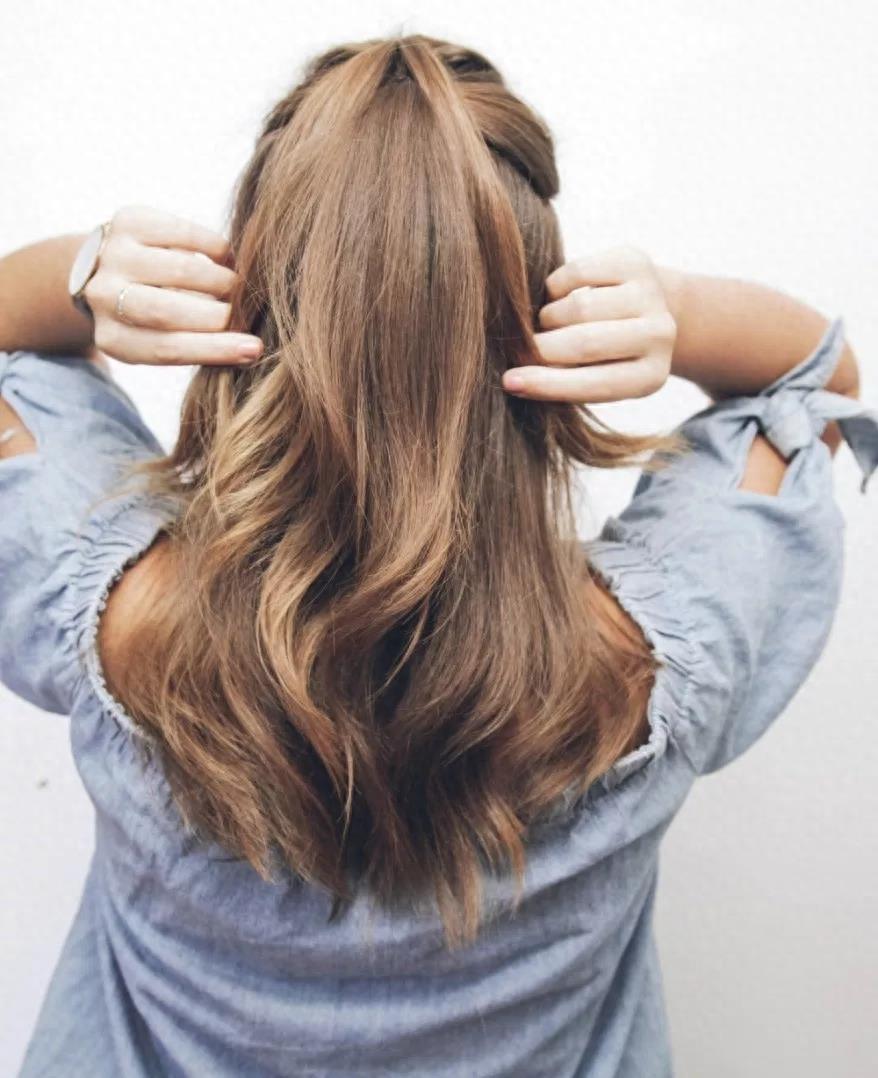 夏季清爽灯笼马尾辫扎发图解