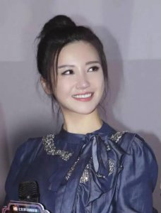 ​杨子珊变脸如翻书，谁还能认得出致青春里的她