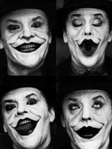 ​四大小丑扮演者：一位最恐怖，一位最帅气，只有希斯莱杰最经典！