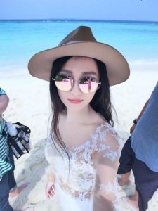 ​张韶涵抖音上很火的歌曲叫什么？《剩下了自己》歌词介绍