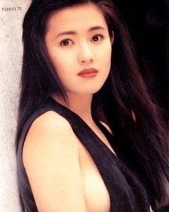 ​李丽珍：华影双冠女王，时尚潮流先驱与公益使者