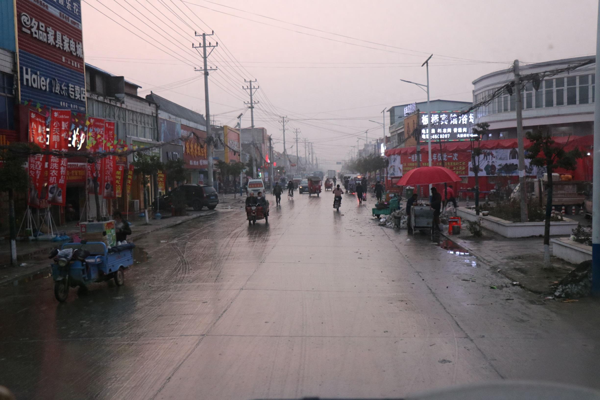 安徽省“天下第一塘”畔 安丰塘镇