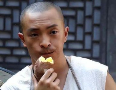 ​富大龙：被誉为“最穷影帝”的传奇人生，背后故事令人敬佩