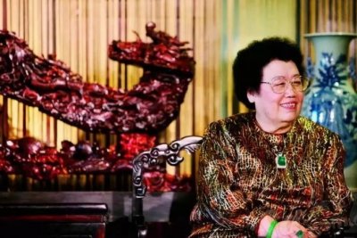 ​陈丽华是慈禧什么人，有什么家族背景，为何有权利住在颐和园？