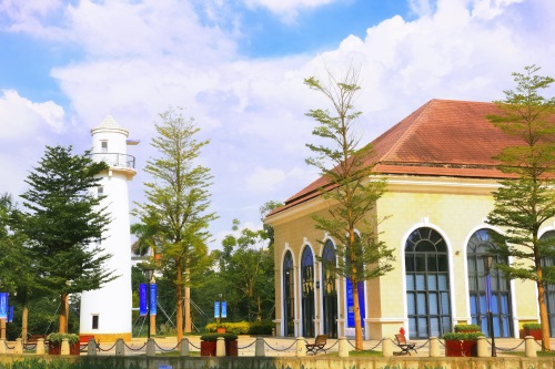 「明月湖欧洲风情小镇」南宁景点