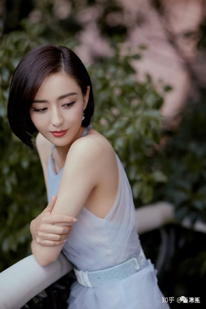 赵丽颖什么时候结婚_赵丽颖是什么时候火的_霍建华和赵丽颖结婚照片