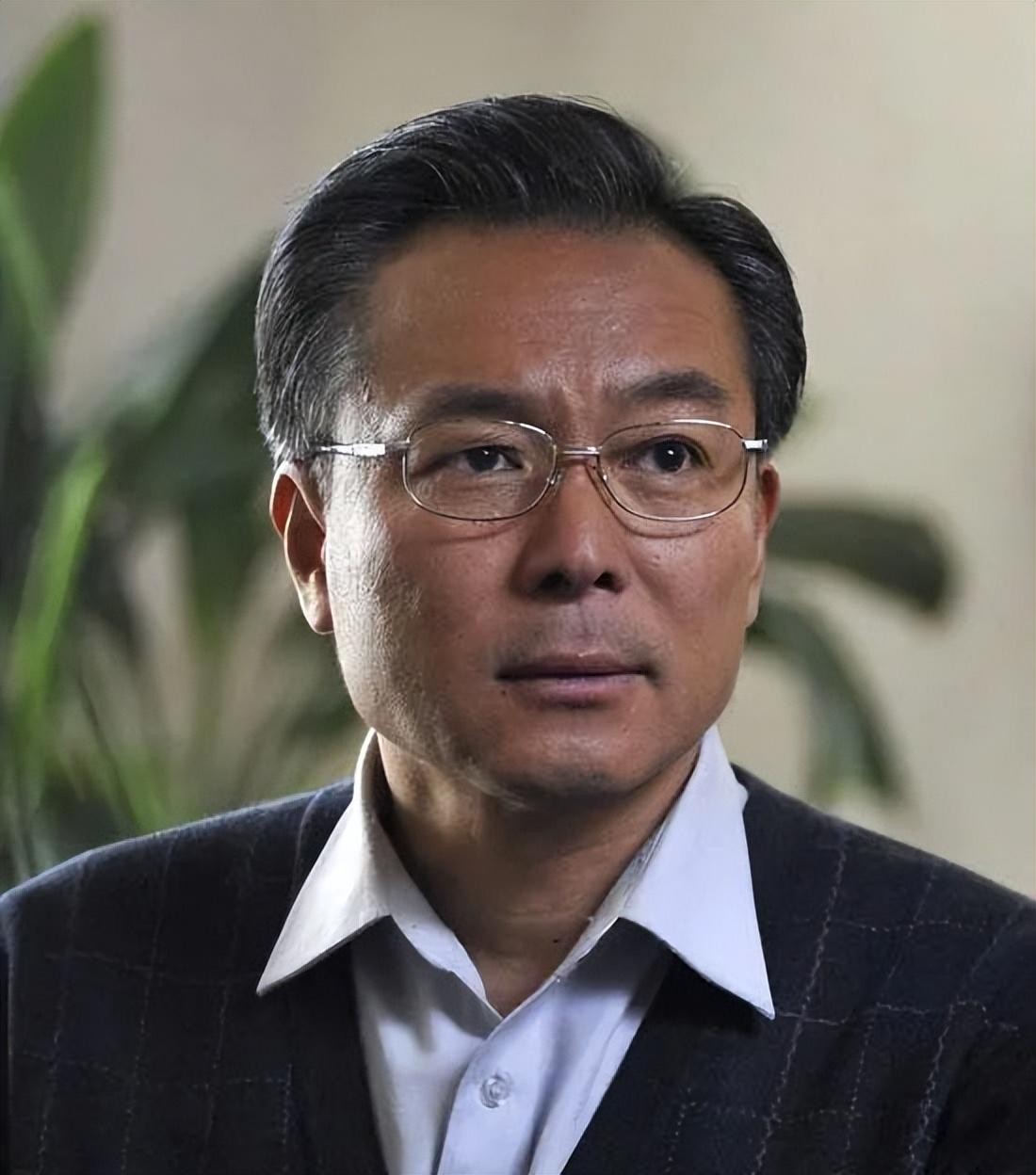 谢园:生前不要孩子,去世后不办葬礼,豁达的人生不需要一百年