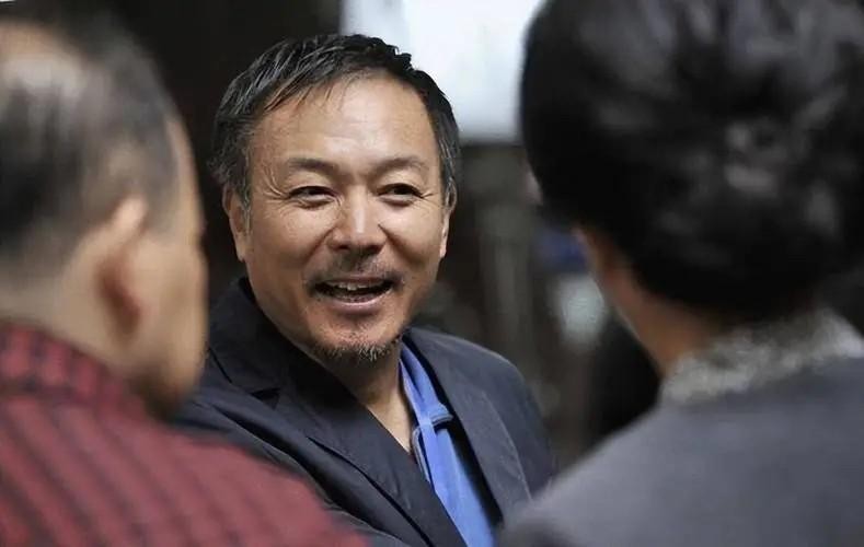 谢园:生前不要孩子,去世后不办葬礼,豁达的人生不需要一百年