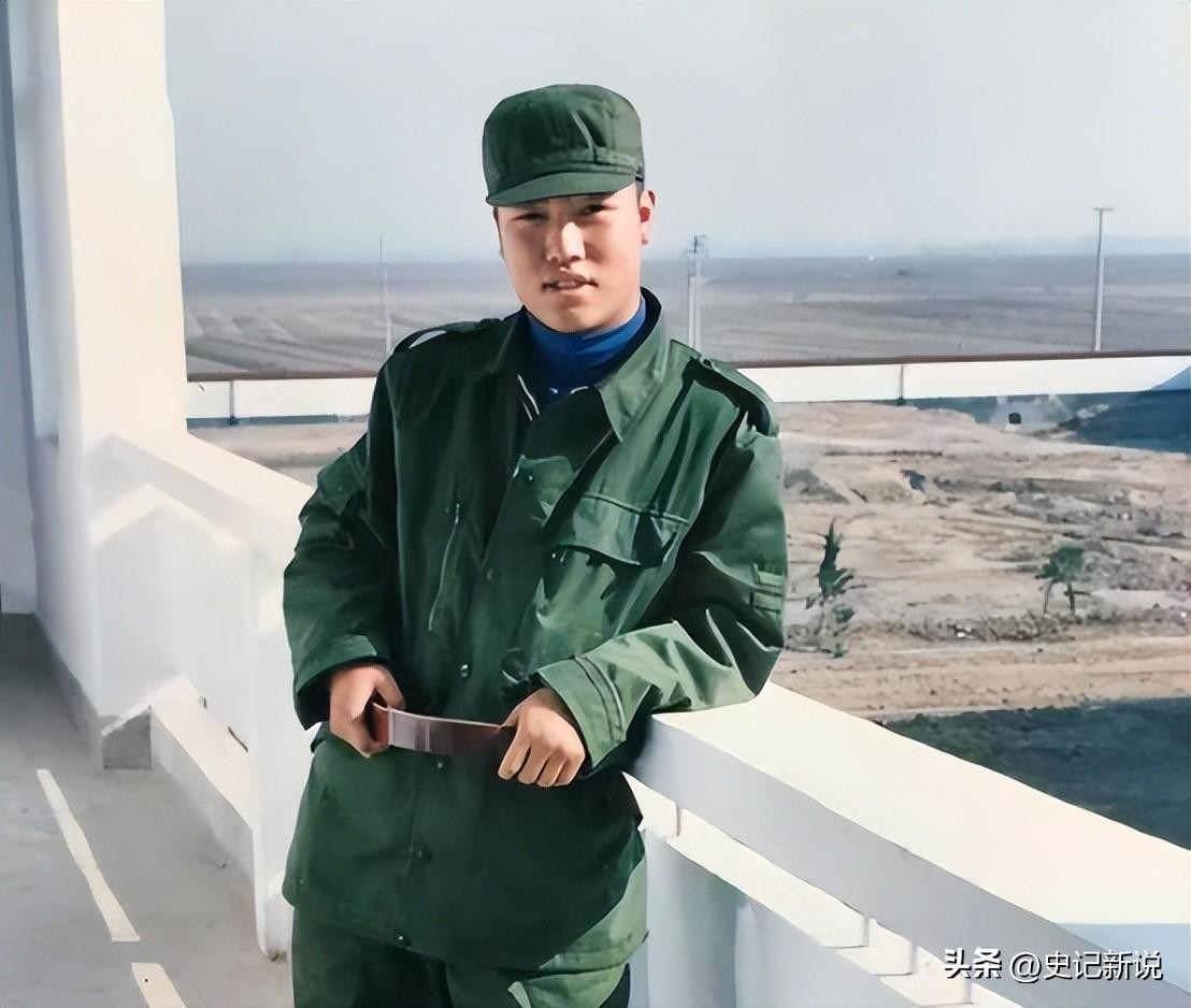 贾冰:成也喜剧,败也喜剧