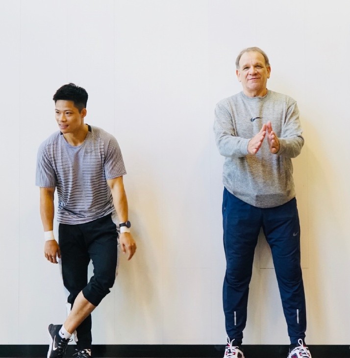 “亚洲飞人”苏炳添个人资料简介:出身广东中山农村,对妻儿有愧疚