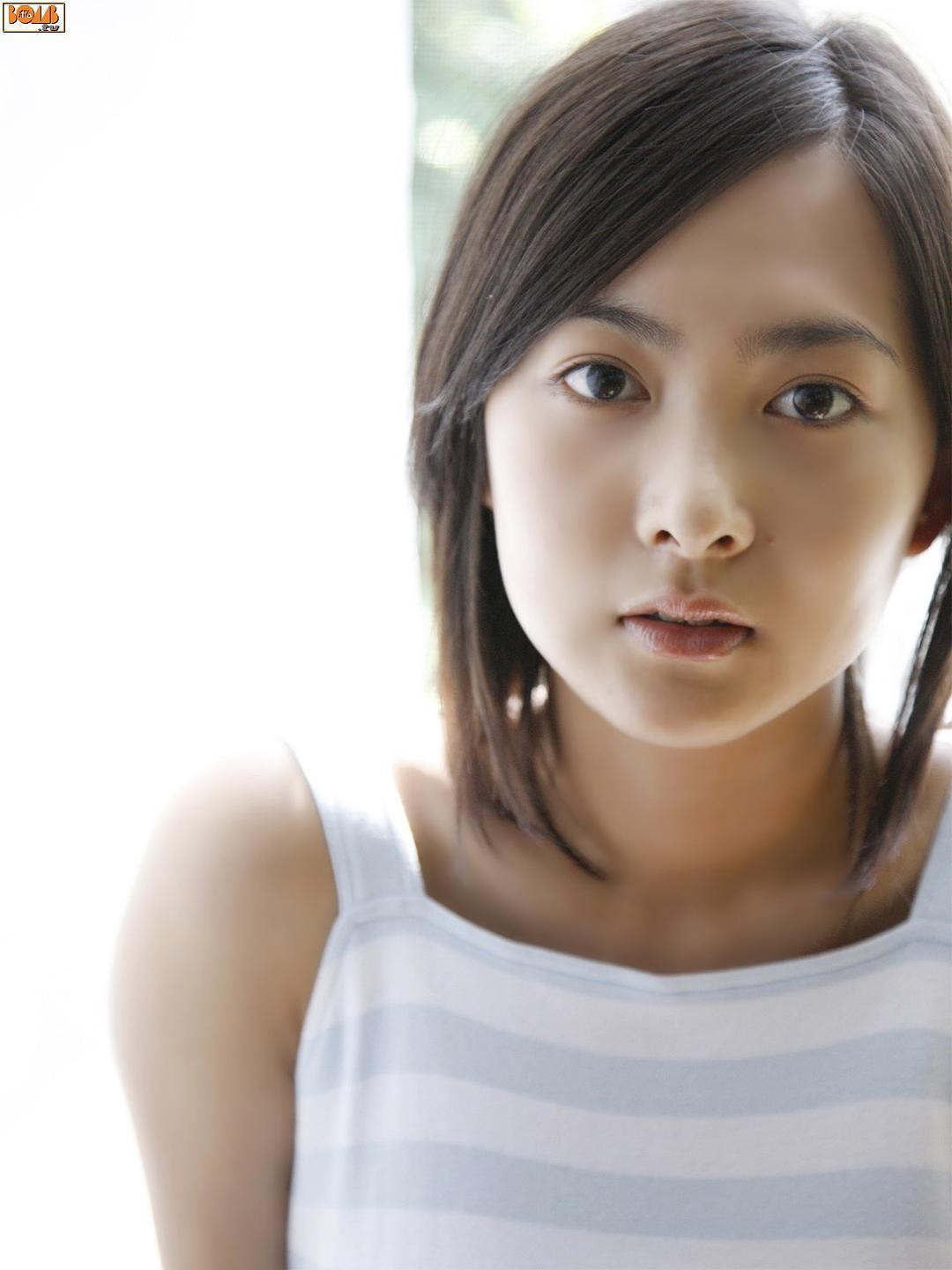 谷村美月个人资料写真作品