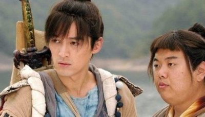 ​谁还记得《仙剑三》那个割肉的茂茂？如今穿上潮牌，帅到犯规！