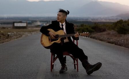 大冰的小屋是个坑怎么回事 从主持人到作家的完美转变