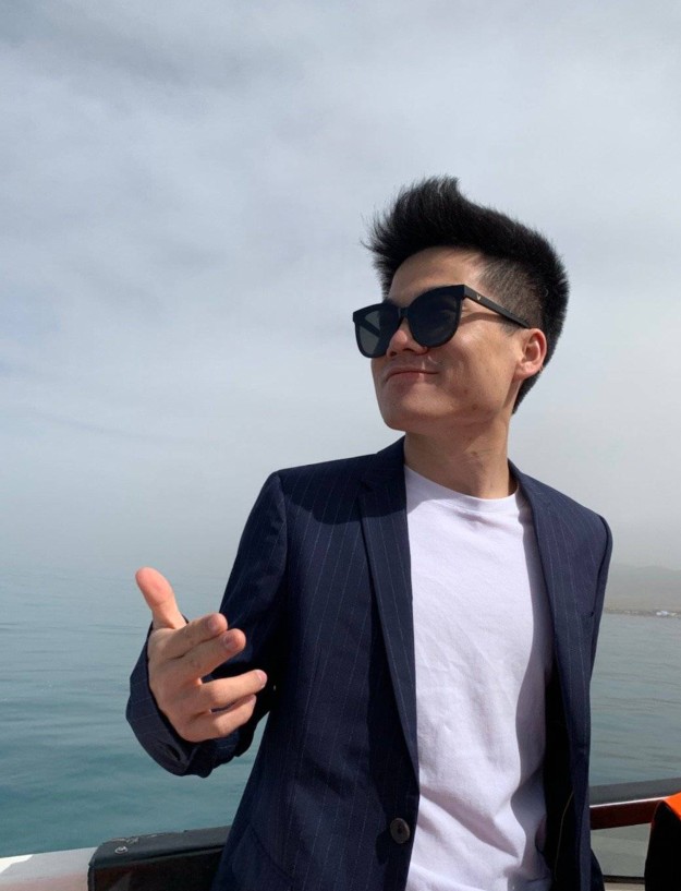 庞博到底是谁 (脱口秀演员庞博资料介绍)