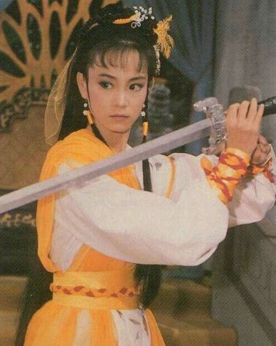 刘雪华年轻时候的照片曝光惊艳众人,少女时期刘雪华有多漂亮