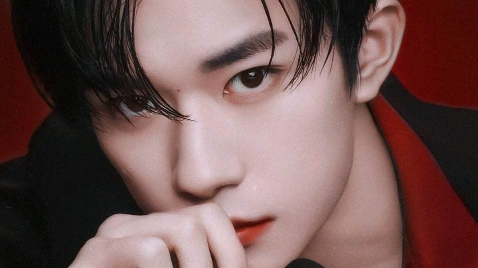 易烊千玺被曝片酬6000万?易烊千玺在谁的旗下2025身价资产多少亿?