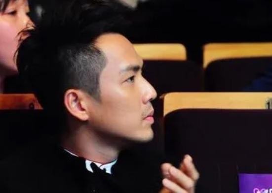 娱乐钟汉良真的隐婚了吗?(谢易桦的真实身份是什么) 3