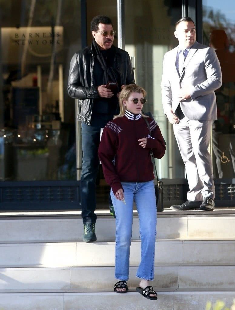 莱昂纳尔·里奇个人资料写真作品