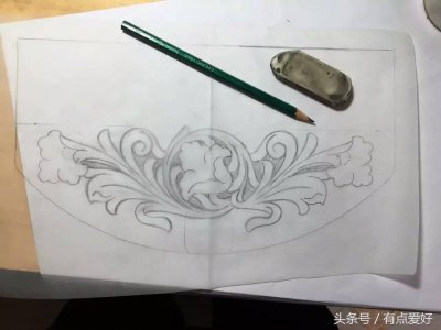 ​简单介绍皮雕