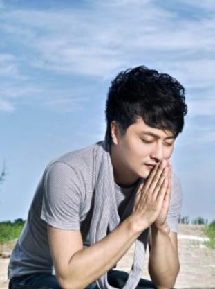 韩红和管彤结婚的照片 主持人管彤发声纯属假消息