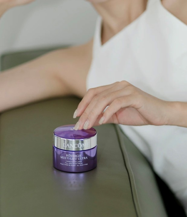 30岁用珀莱雅哪个系列(4款合适30岁女人的护肤品)