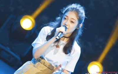 ​希林娜依高个人资料(希林娜依·高个人资料 详细资料身高年龄父母是干什么的)