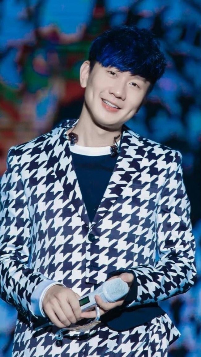 元宇宙?呵呵!林俊杰发文回应买虚拟地产浮亏91%