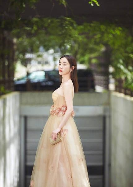 张檬整容记图片 判若两人(这次还撞脸霍思燕)