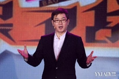 ​知名主持人赵川的照片 赵川老婆有几个