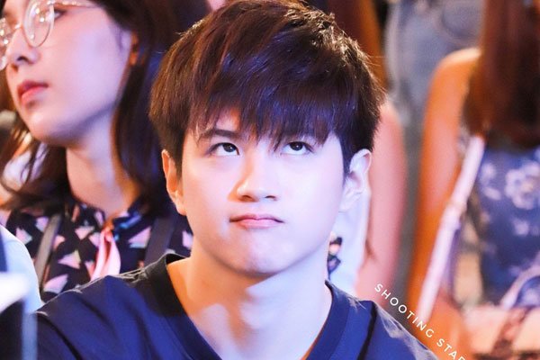 林乐杰个人介绍 和男性伙伴暧昧是男同吗