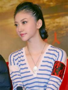 景甜路征怎么认识的 景甜和后面大佬的故事