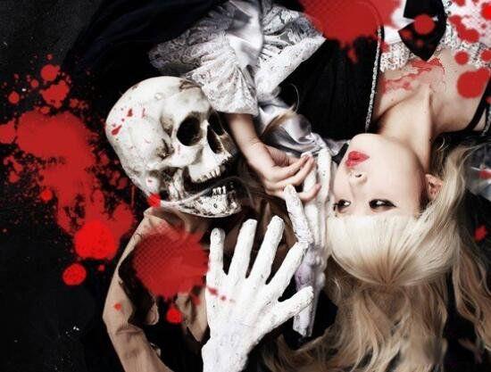 妹妹背着洋娃娃的恐怖童谣是指什么 禁曲妹妹背着洋娃娃歌词