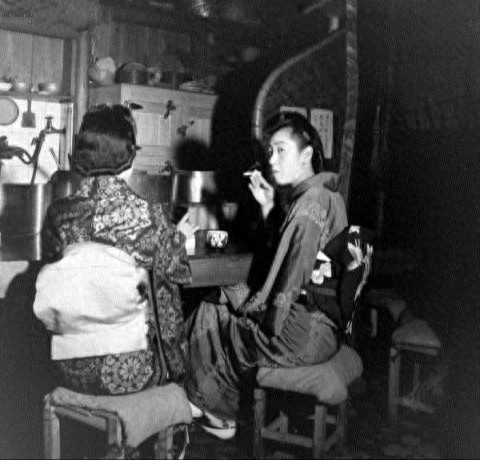 日本军妓:区别于慰安妇,生活在“天堂里”的高级艺妓