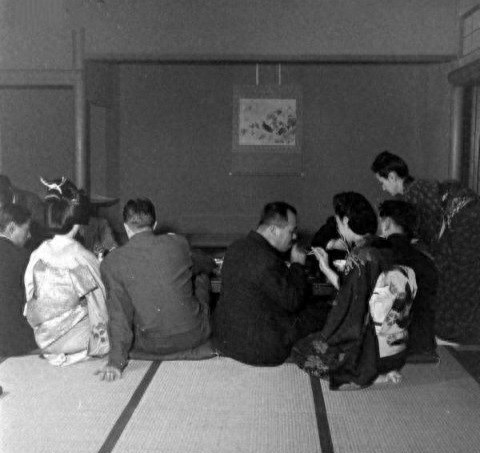 日本军妓:区别于慰安妇,生活在“天堂里”的高级艺妓