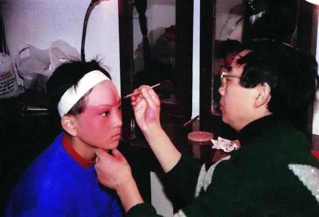 王佩瑜：当今“第一女老生”，被人批评假借传承京剧之名到处捞金