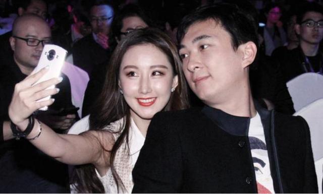 王健林现在的妻子(王健林背后的女人)(10)