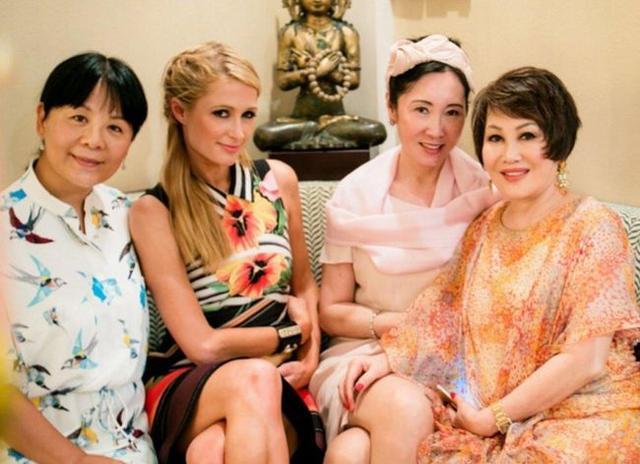 王健林现在的妻子(王健林背后的女人)(11)