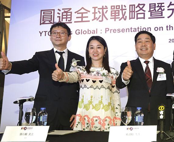 张小娟主要事迹简介(快递江湖里最强势的老板娘)(1)