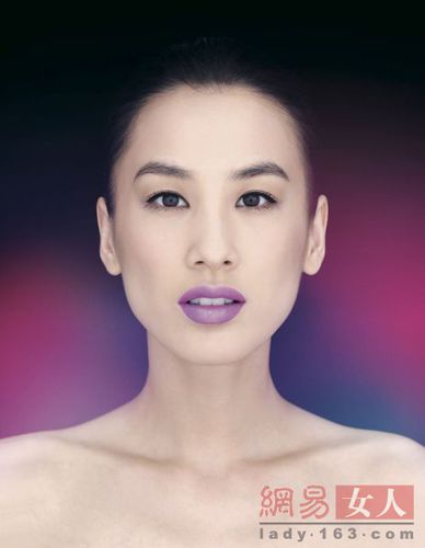 黄圣依个人简介,黄圣依简历资料个人,本文共(3170字) 黄圣依个人简介,黄圣依简历资料个人,本文共(3170字)