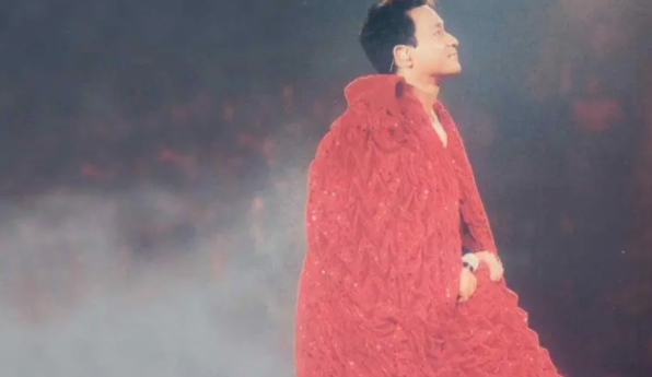 张国荣为什么会坠楼(巨星张国荣死因真相)(3)_