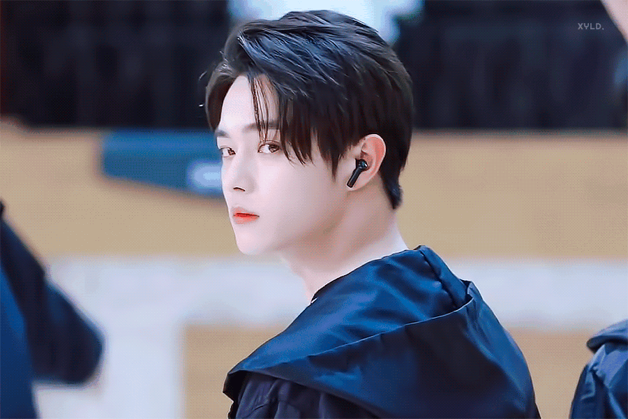 杨天真反对任何艺人公开恋情(杨天真否认签孙一宁)(30)