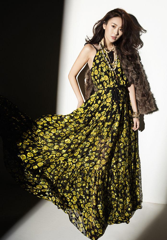 童瑶个人资料简介及家世(用18年撕丑闻标签,被大17岁老公苦追,童瑶的人生远比电视剧精彩)